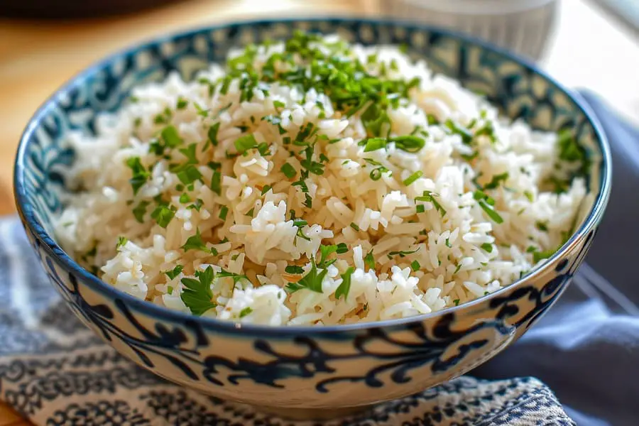 Easy Garlic Rice Recipe